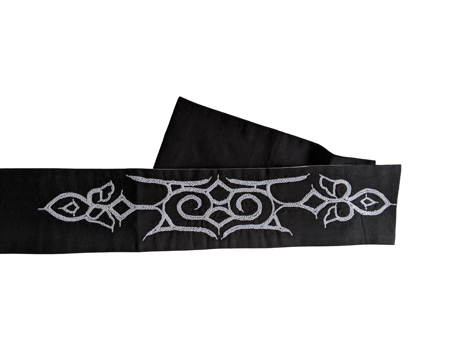 matanpusi or headband 241004oka, 9(3.5)x103(40)cm, white threads in navy-blue
