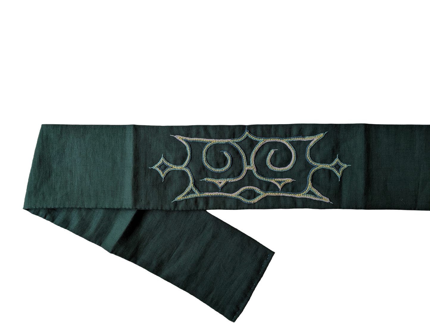 matanpusi or headband by hempen 241006oka, grey and yellow threads in green linen, 10.5(4) x 123(48)cm